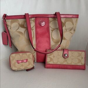 Authentic Coach Tan and Pink Women's Tote Bag with Pill Case and Wallet